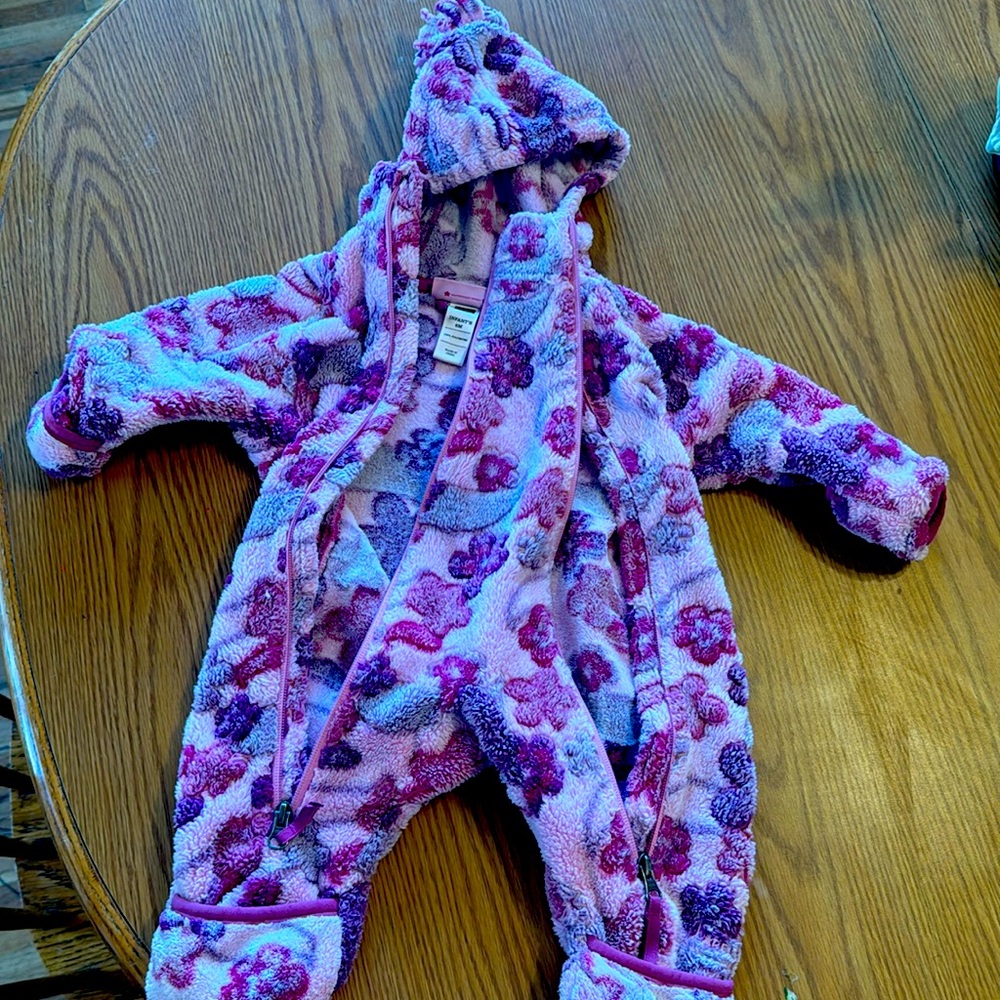 REI 6 month baby bunting /snow suit